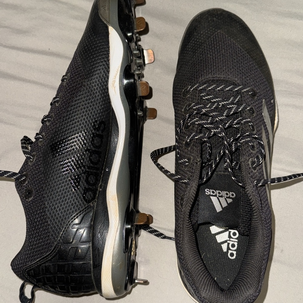 Adidas Litestrike baseball cleats
